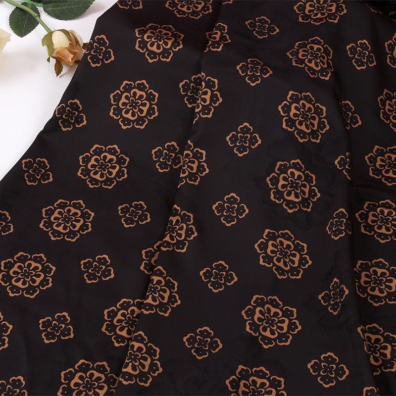 Tissu brocart jacquard pivoine : mélange de rayonne pour la confection de robes cheongsam, largeur 140 cm