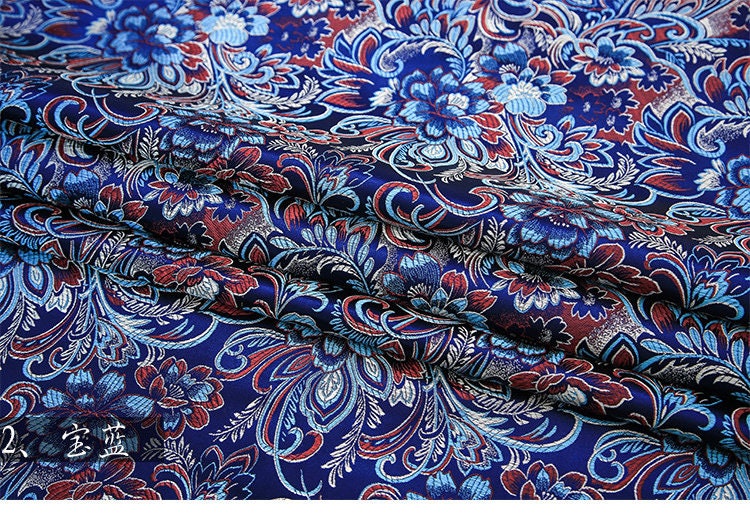 Tissu brocart de soie à motif de phénix : tissu pour cheongsam de 114 cm de large
