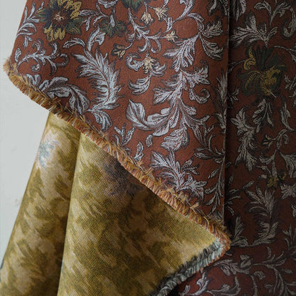 Tissu d'ameublement jacquard victorien : motif floral style édouardien, 147 cm de large