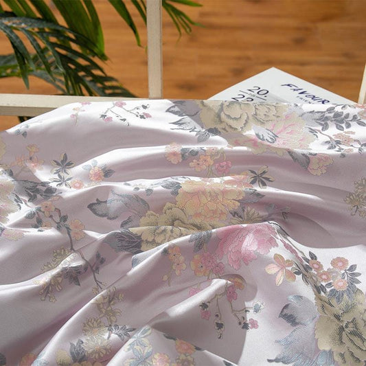 Tissu brocart pivoine : mélange de soie à motif floral rose doré, 140 cm de large