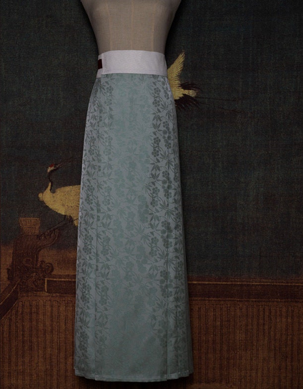 Floral Jacquard Satin Fabric: Two-Sided Yarn-Dyed Cosplay Costume Material