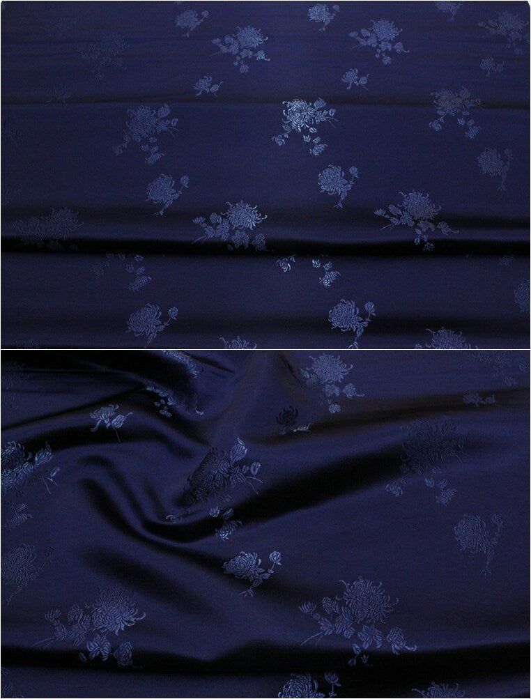 Tissu brocart chrysanthème : Revêtement d'ameublement Cheongsam de style folklorique (largeur 29,5")