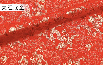 Brocart de soie rouge : tissu d'ameublement et de couture à motifs floraux traditionnels, 150 cm de large