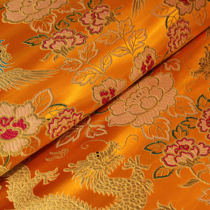 Tissu brocart Dragon et Phénix : Mélange de soie et rayonne multicolore (29,5 po de largeur)