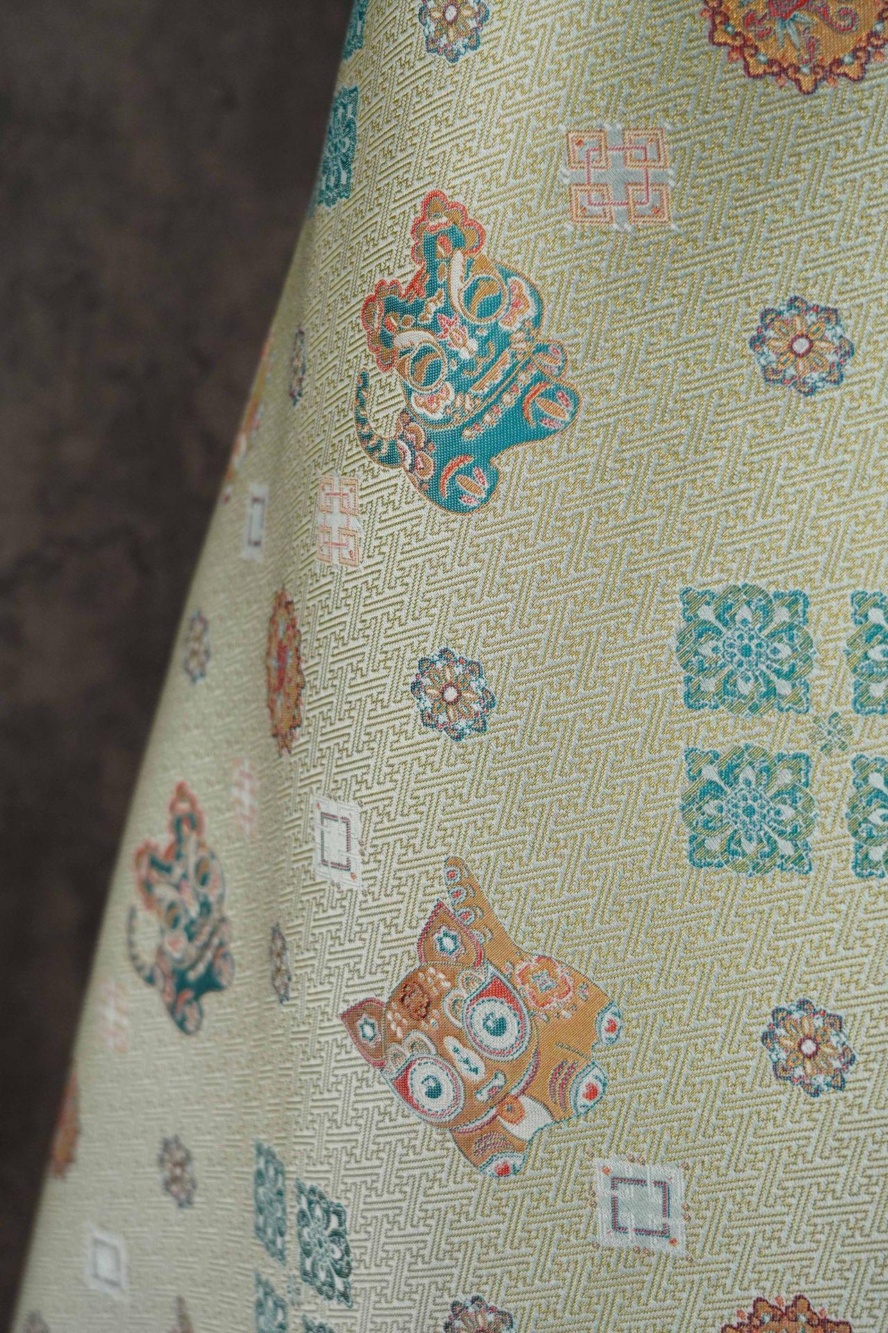 Lion Jacquard Woven Fabric: Bean Green Embossed Upholstery, 65"W