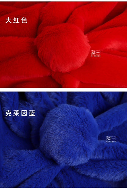 Faux Rex Rabbit Fur Fabric: Plush Polyester Material, 20"W