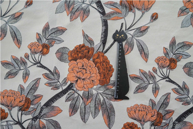 Retro Floral Jacquard Fabric: 3D Designer Upholstery, Costume, Decor