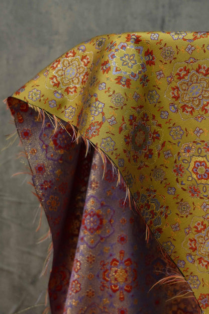 Tissu jacquard à fils d'or : tissu Dunhuang tissé et gaufré, 150 cm de large