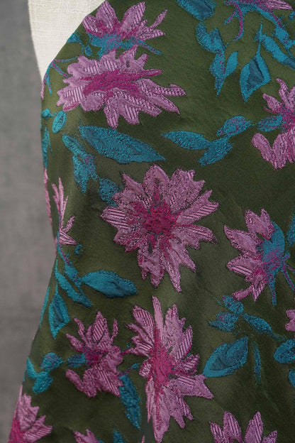Tissu jacquard style campagne ��� Marguerites abstraites en relief ��� Ameublement, matelassage et grande largeur