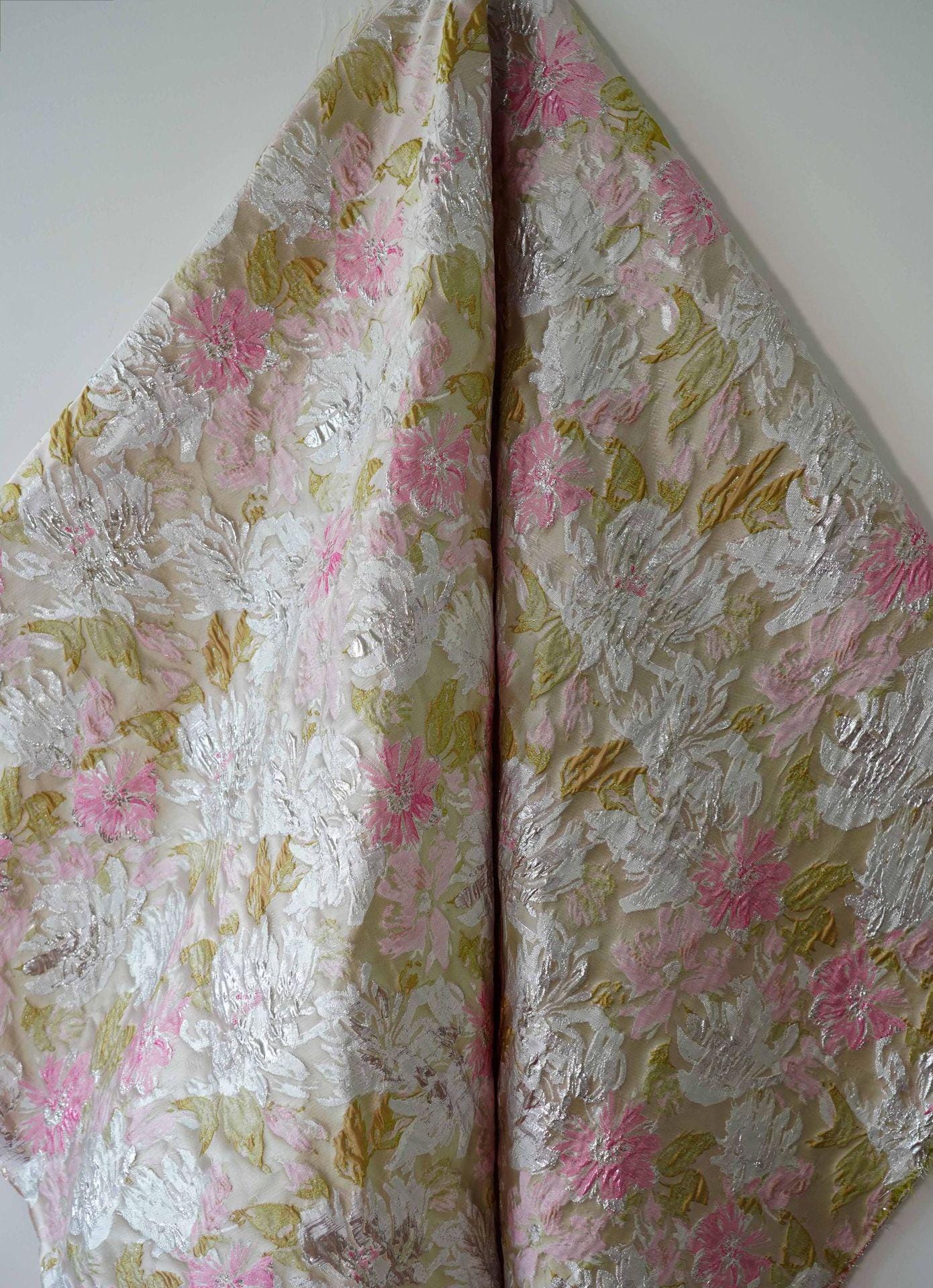 Gold Thread Floral Jacquard Fabric: Shimmering Embossed Weave, 55"W