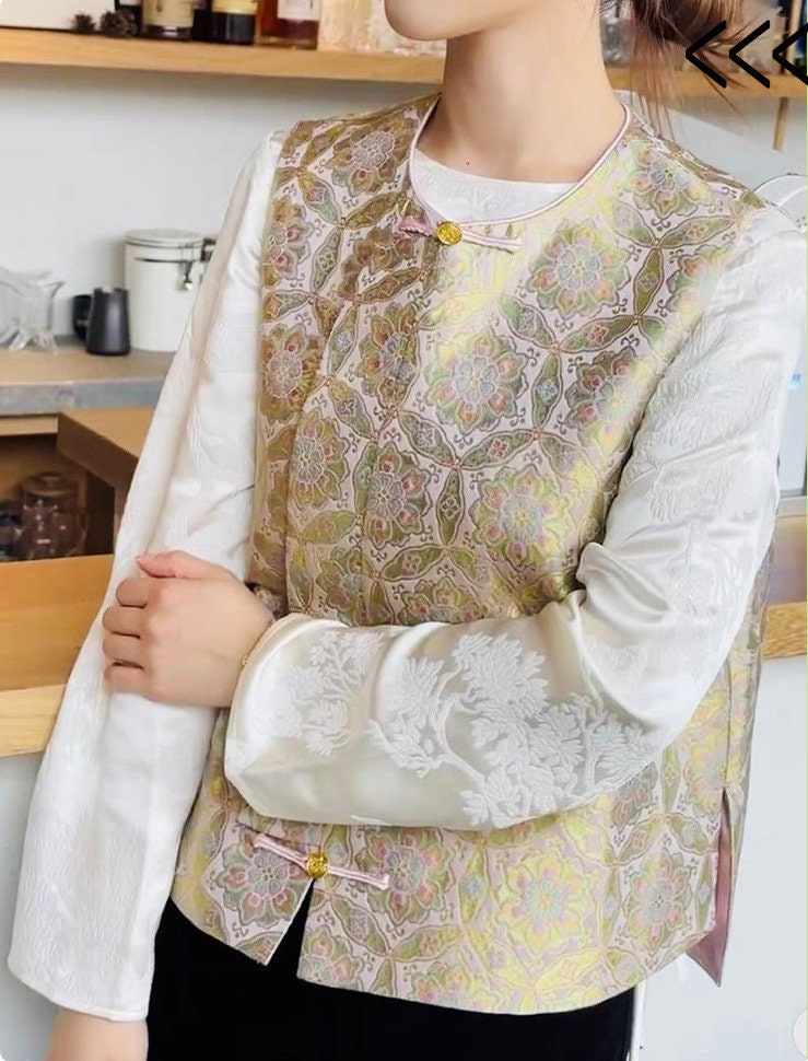 Tissu brocart Baoxiang de Dunhuang : 150 cm de large, tissu pour robe cheongsam tibétaine