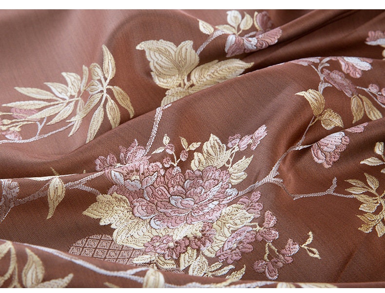 Tissu jacquard brocart oriental : damas style palais, 145 cm de large