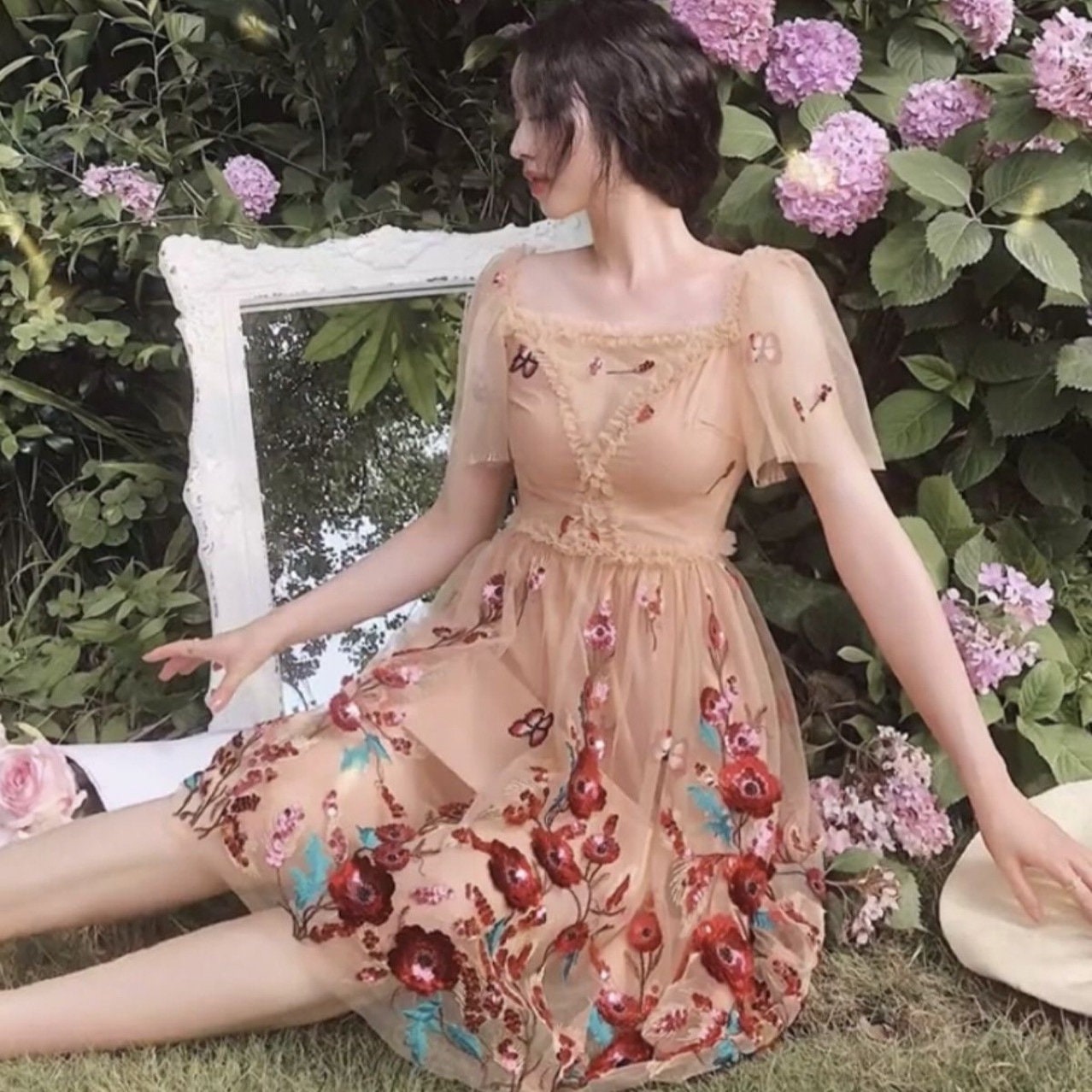 Floral Sequin Lace Fabric: 3D Embroidery, 48" Wide