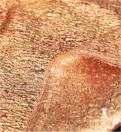 Tissu jacquard à fil doré métallisé : ameublement, costume, décoration en relief 3D (55 po L)