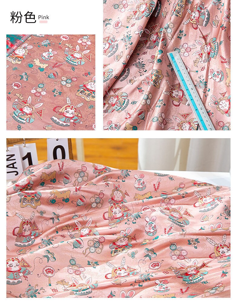Tissu brocart de soie Lord Rabbit : Damas chinois traditionnel (59"L)