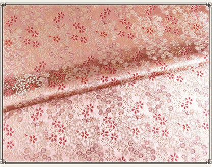 Tissu Nishijin-ori à fleurs de cerisier : brocart de soie japonais Kinran pour kimono