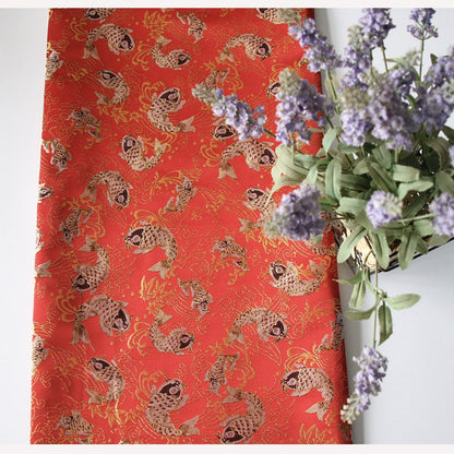 Tissu brocart à motif de carpes : vêtements pour le Nouvel An chinois, matelassage (largeur : 145 cm)
