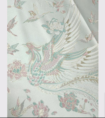 Tissu jacquard Queue de Phénix : motif fil doré 3D, 150 cm de large