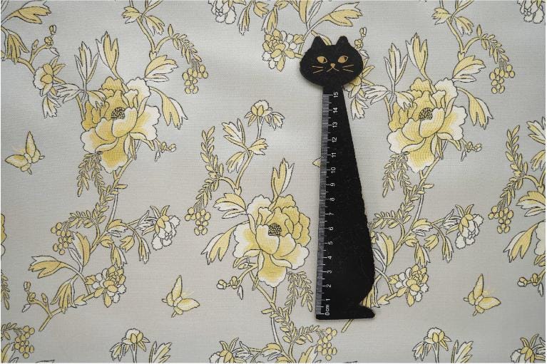 Brocart de soie à motif floral jacinthe, largeur 160 cm (vendu au mètre)
