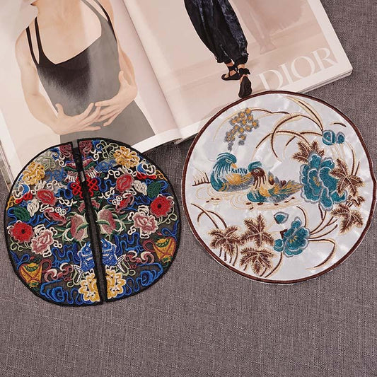 Écusson floral brodé : Décoration de vêtements ronde de style ethnique
