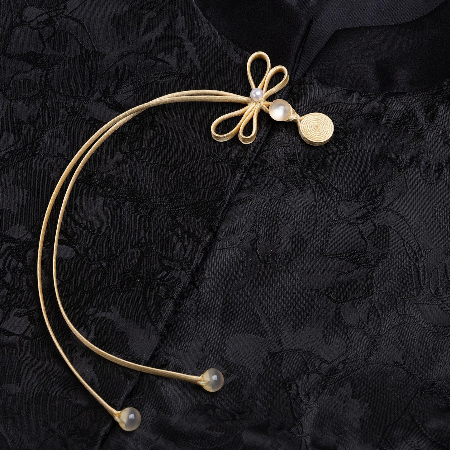 Handmade Chinese Knot Frog Closures: Satin Cheongsam Buttons