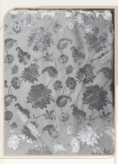 Tissu jacquard argenté à motif floral ��� Broca à grandes fleurs en relief 3D"Large