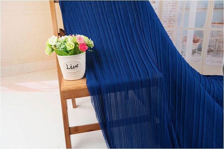 Tissu mousseline plissé : 150 cm de large, texture accordéon, drapé fluide