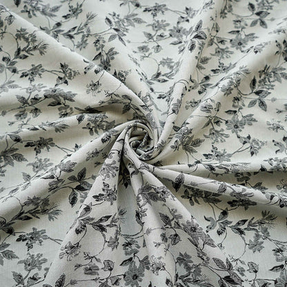 Tissu jacquard à motif floral : tissage gaufré noir et blanc, largeur 109 cm (43 po) - au mètre