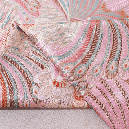 Tissu damassé rose : tissage queue de phénix chinois de 35 pouces de large