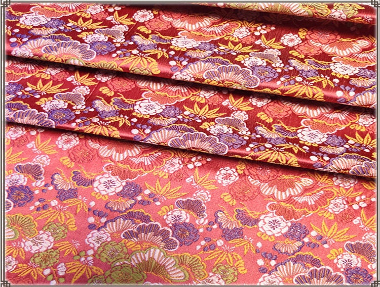 Tissu brocart de soie japonais Nishijin : Jacquard floral (au mètre)