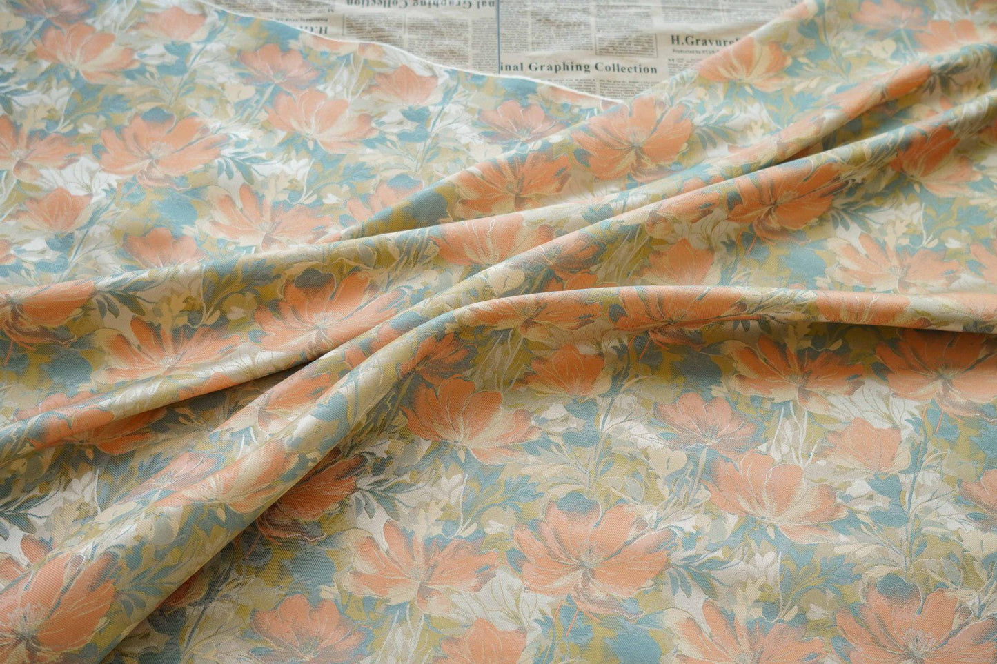 Tissu jacquard à motif floral : Feuilles d'automne, style peinture à l'huile, 157 cm de large
