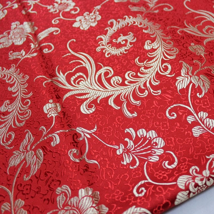 Tissu brocart à motif de queue de phénix rouge : coussin Cheongsam de 150 cm de large