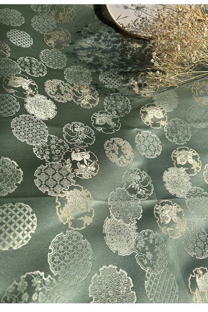 Rabbit Jacquard Silk Brocade Fabric: 58���W Damask Upho