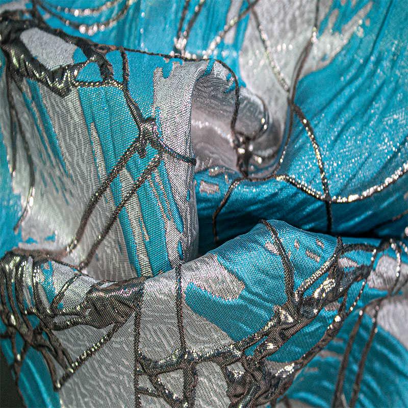 Gold Vein Jacquard Fabric: 3D Gilt Design, 55" Wide