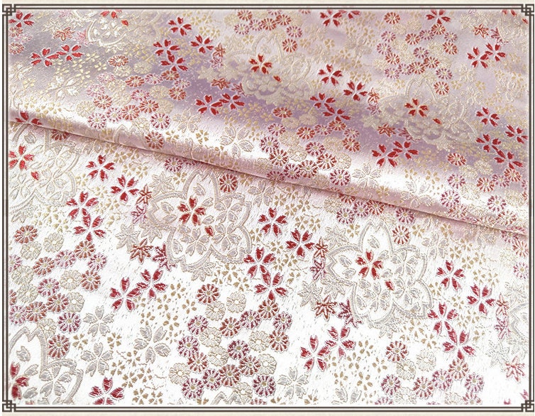 Tissu Nishijin-ori à fleurs de cerisier : brocart de soie japonais Kinran pour kimono