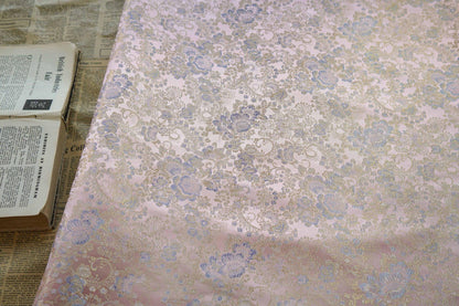 Light Pink Floral Damask Brocade Fabric: 59���W Sewing Ma