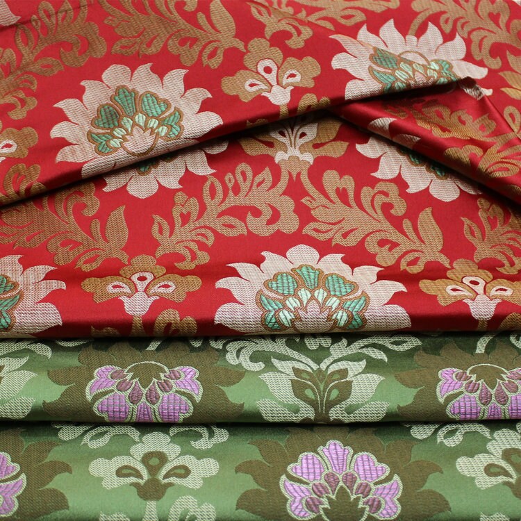 Tissu brocart Lotus Lurex : 75 cm de large, textile tibétain