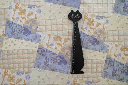 Tissu jacquard à motif floral : polyester réversible en relief 3D, 140 cm de large