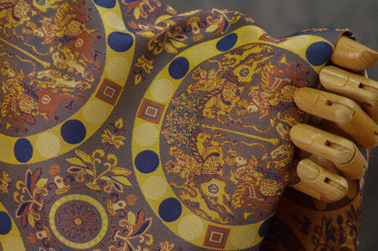 Gold Brocade Jacquard Fabric: Retro Palace Style Damask, 58" Wide