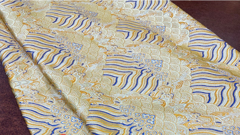 Tissu brocart de soie et rayonne Champagne Wave : 75 cm (29,5 pouces) - Matériel de couture pour vêtements