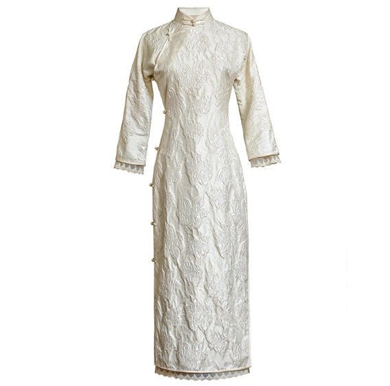 Tissu jacquard blanc à motifs floraux : matière texturée 3D pour robe de mariée, 152 cm de large