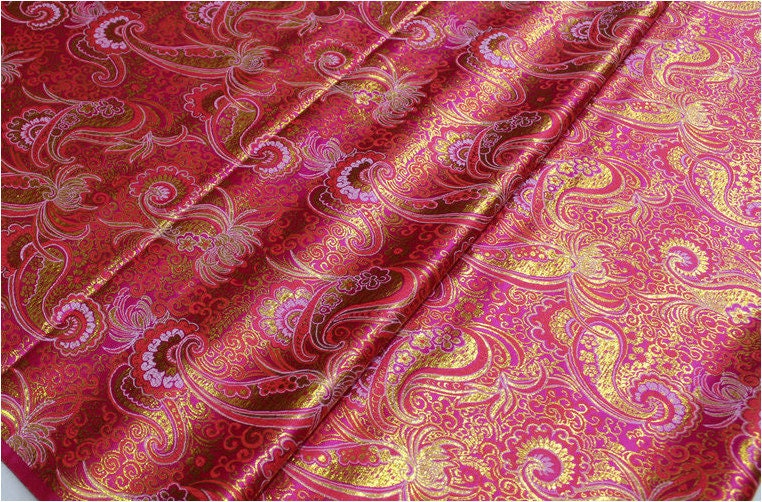 Tissu brocart argenté à motifs floraux : largeur 75 cm, matière couture rigide