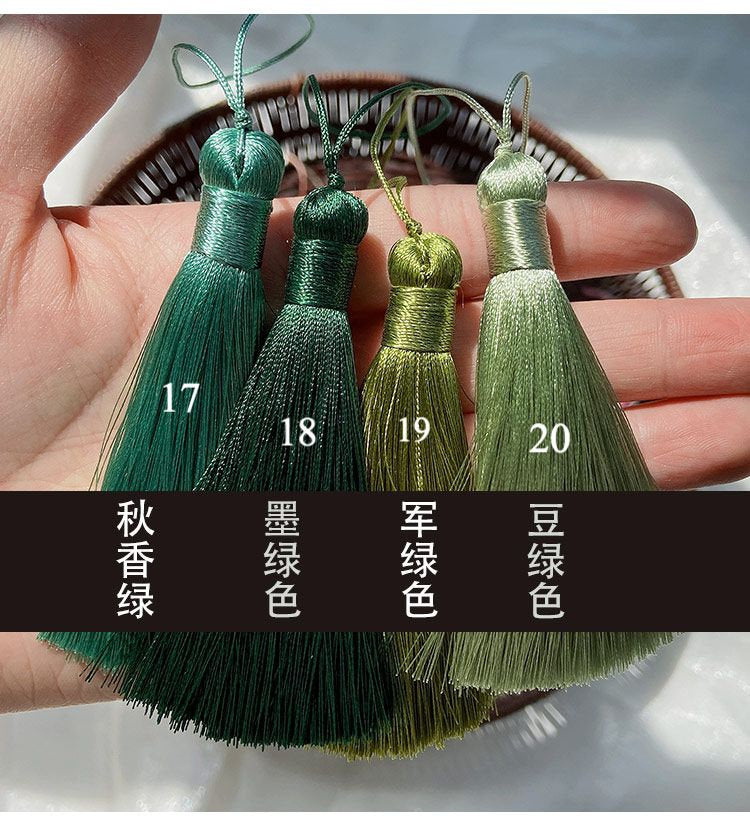 Handmade Rayon Tassel: Antique Purse & Curtain Decor (8cm)