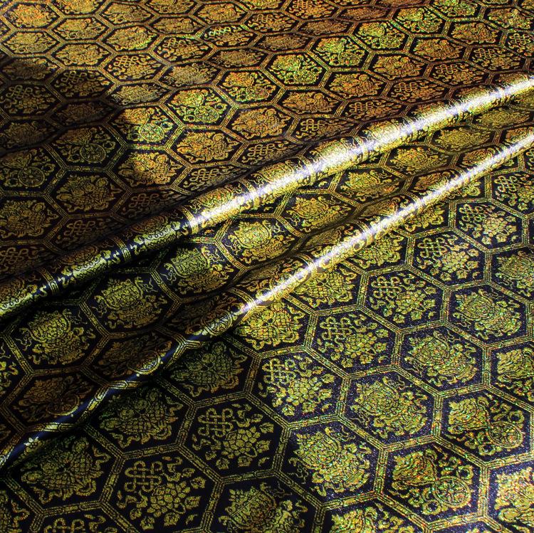 Tissu tissé or tibétain : jacquard rayonne porte-bonheur, 147 cm de large