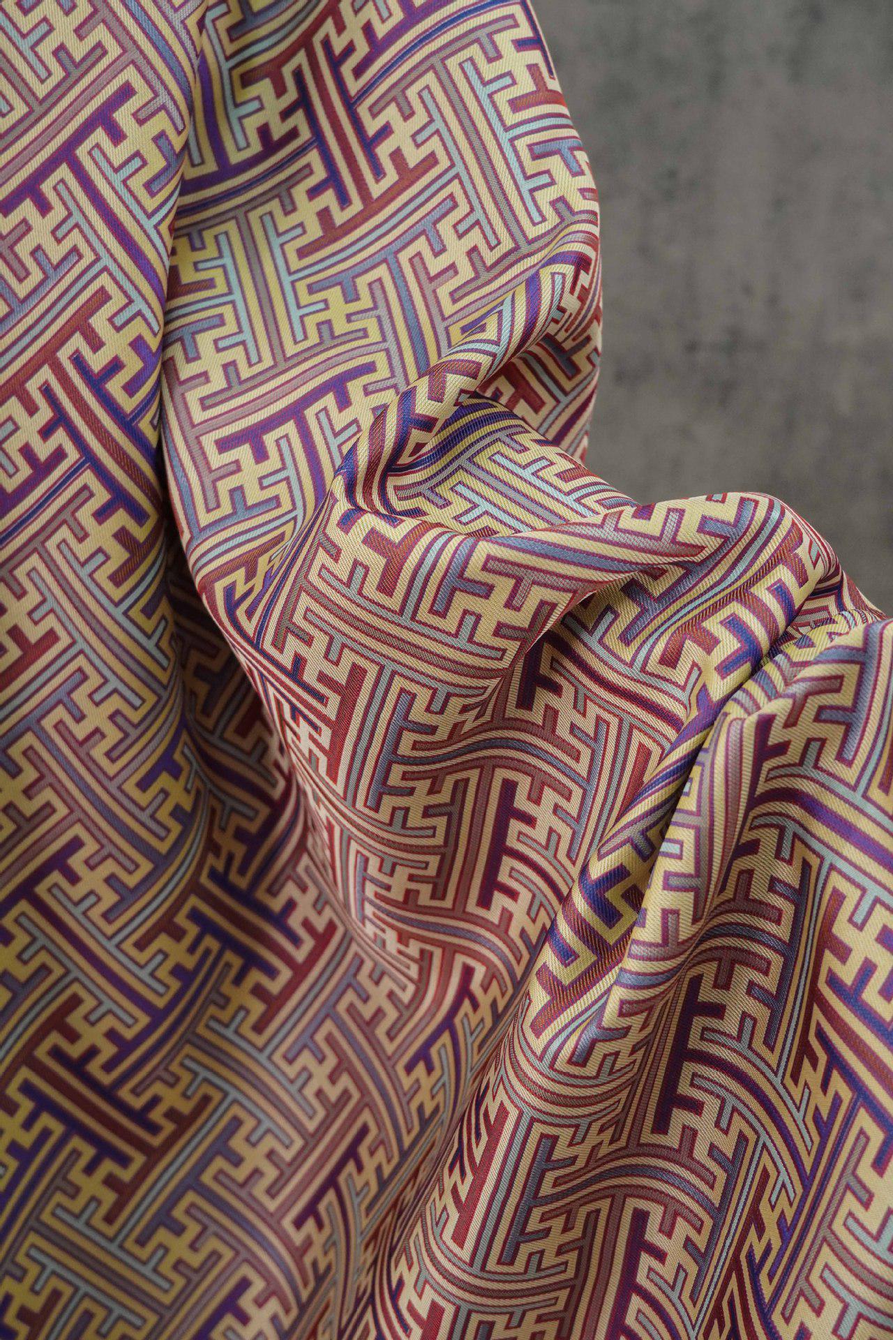 Reversible Jacquard Woven Fabric: Ancient Checkered Pattern, 59"W