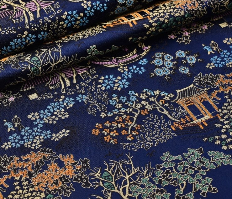 Tissu brocart de soie chinois ancien : Ameublement et couture (59 po de largeur)