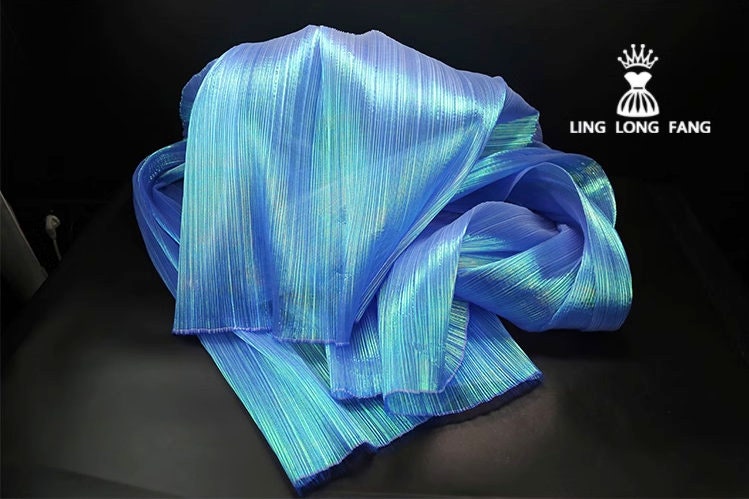 Crinkled Pleated Organza Fabric: 57" Wide Stiff Texture