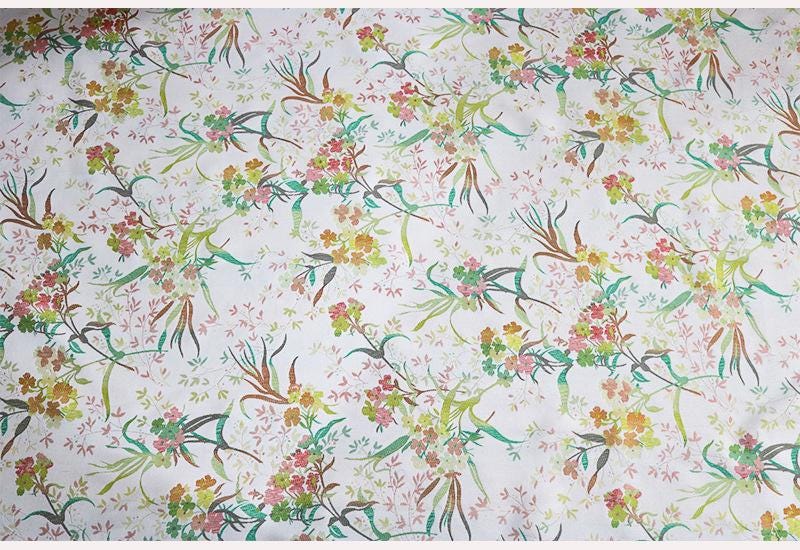 Tissu jacquard à motif floral : motif jardin printanier, 140 cm de large