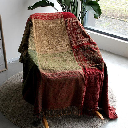 Vintage European Style Sofa Throw Blanket: Non-Slip Thick Sofa Cover