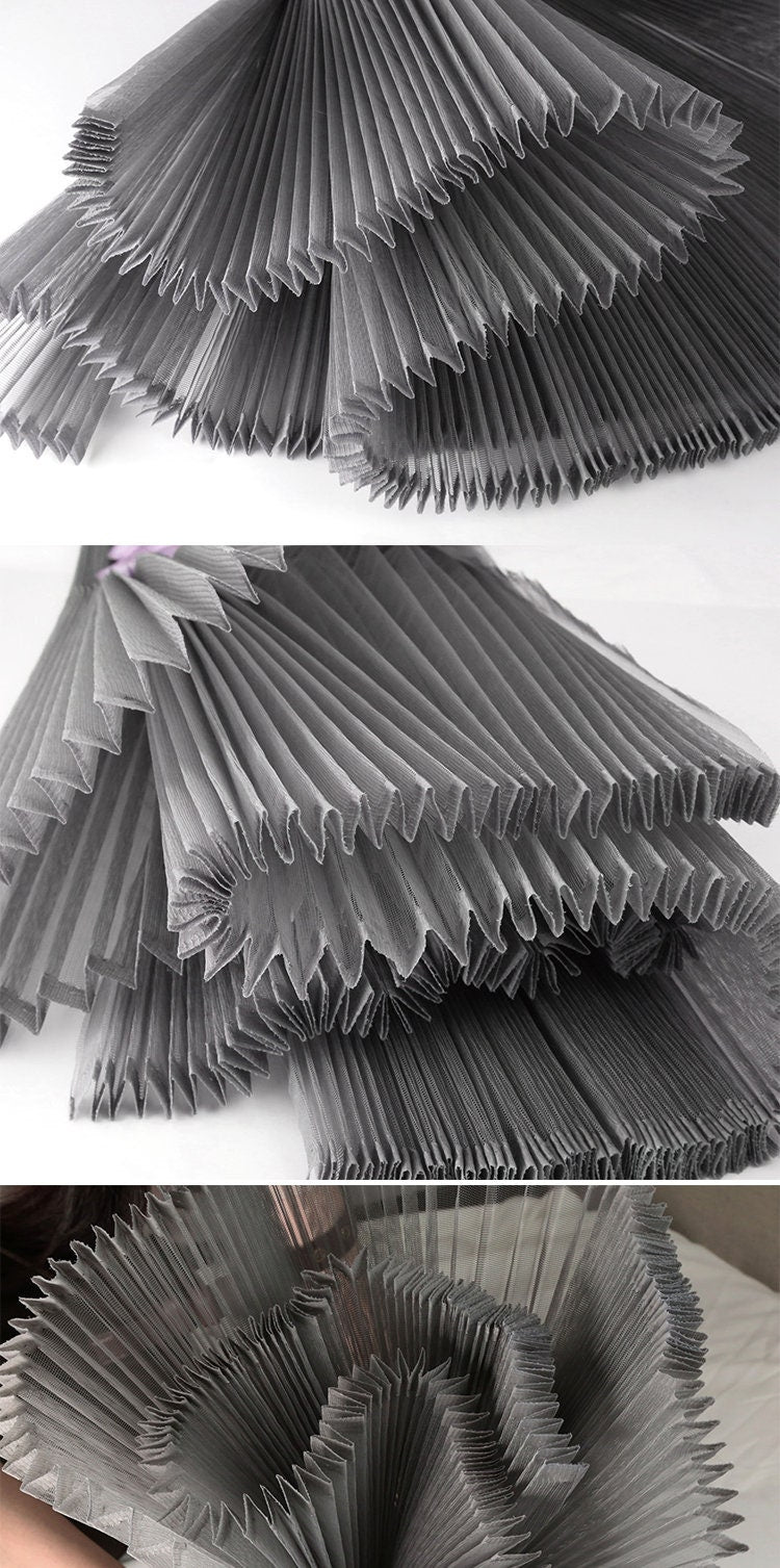 Pleated Organza Fabric: 63" Wide Stiff Texture Designer Material